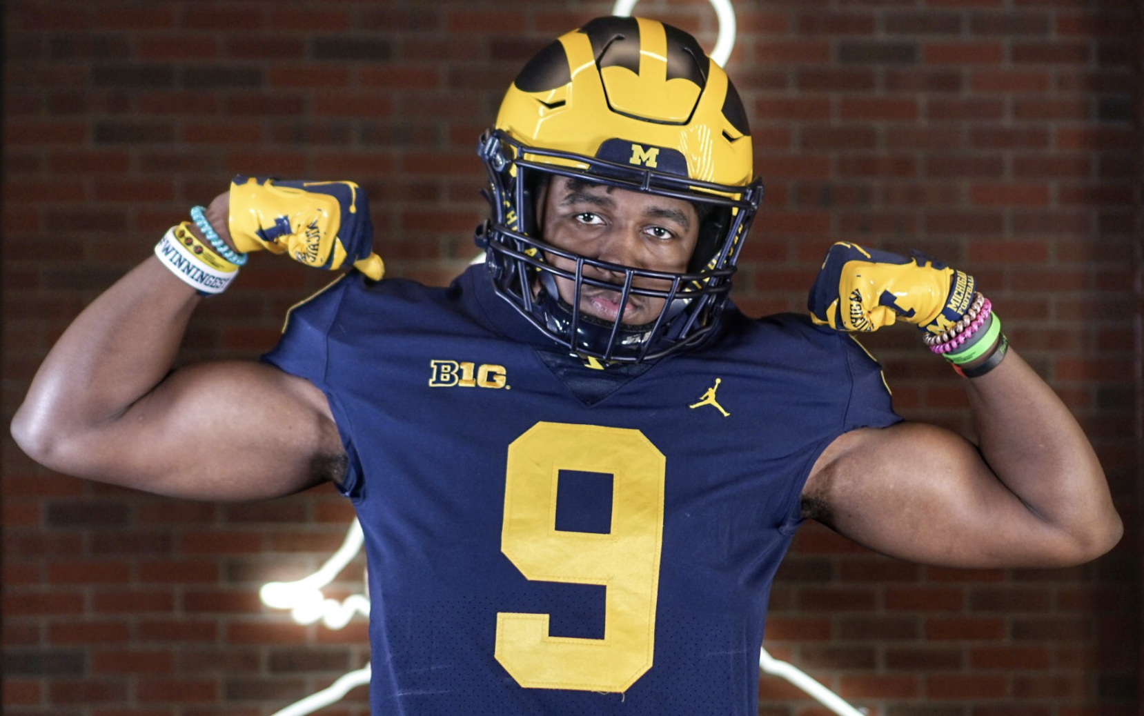 New Michigan Man: LB Tyler McLaurin Commits to Michigan MGoFish.